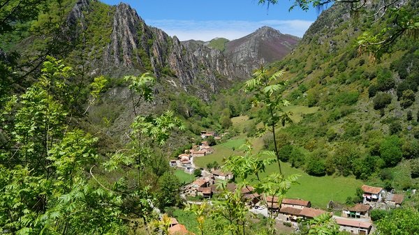 Parques Naturales de Asturias Parques Naturales de Asturias